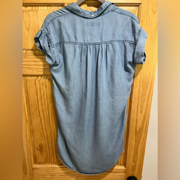 Dress - Picture 2 of 4